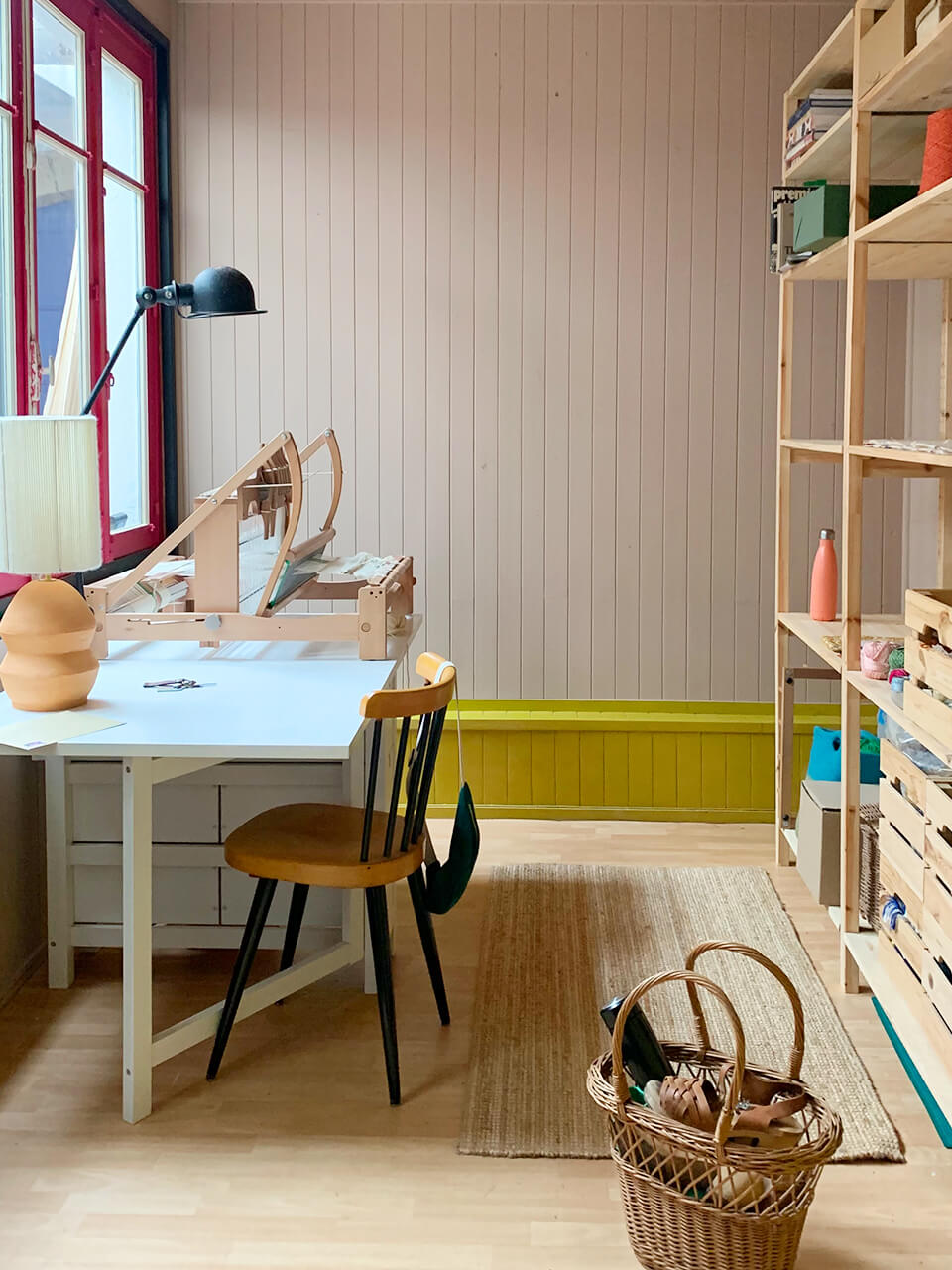 https://cecilepondard.com/wp-content/uploads/2024/10/surface_cecile_pondard_atelier_douarnenez_01.jpg